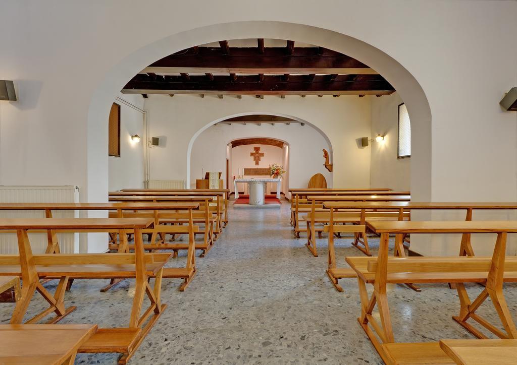 רומא The Church Village מראה חיצוני תמונה